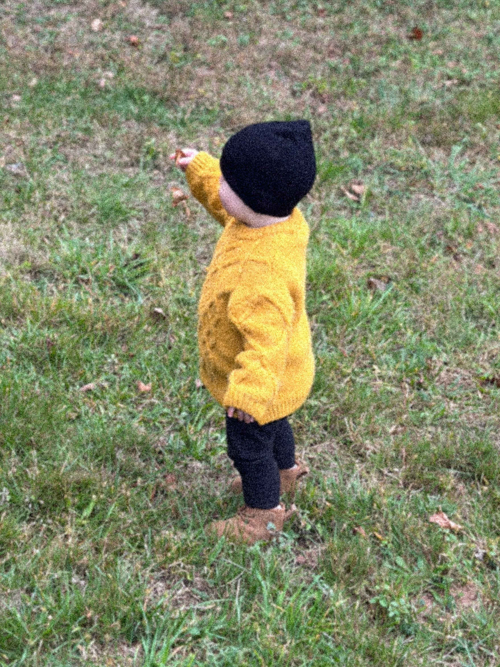 What to Look for When Buying Secondhand Baby & Kids Clothes