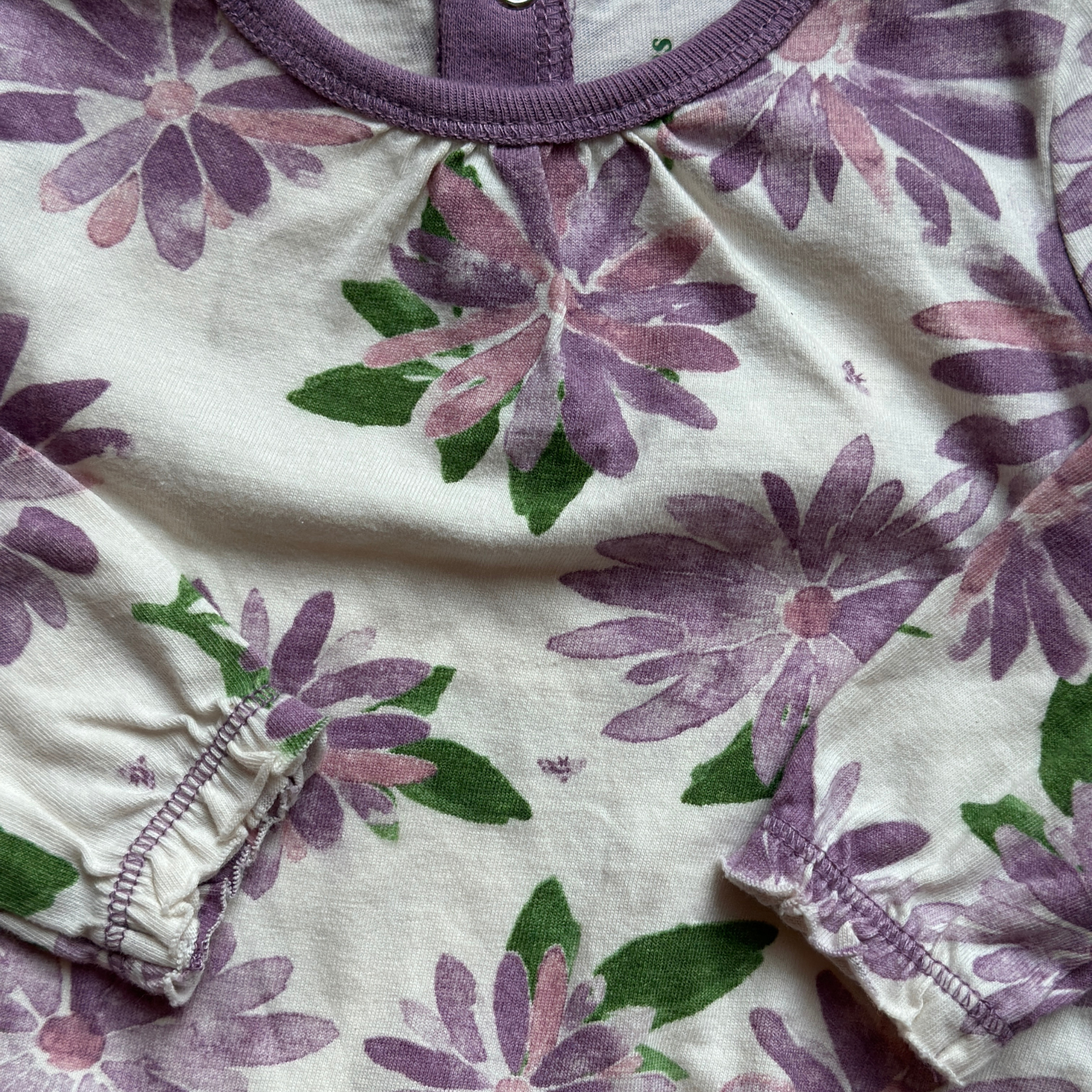 Burt’s Bees Baby Floral Long Sleeve Bodysuit | 0-3 Months