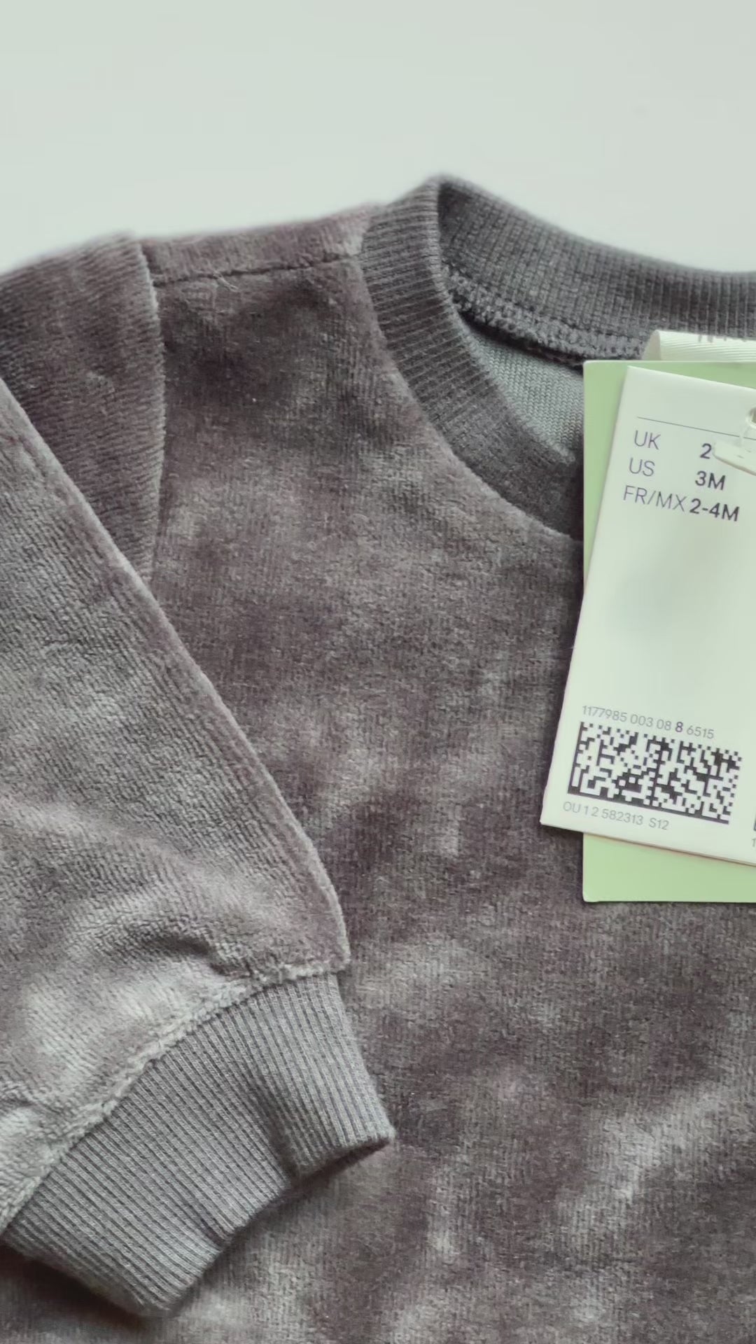 H&M Velvet Pullover Sweatshirt | 0-3 Months